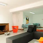 Hi - De Juventude Hostel *