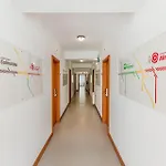 Hi - De Juventude Hostel *