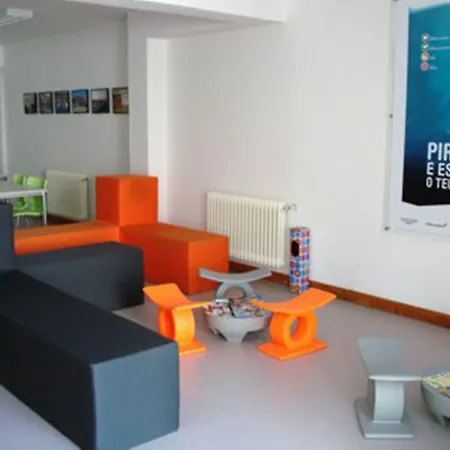 Hostel Hi - De Juventude *