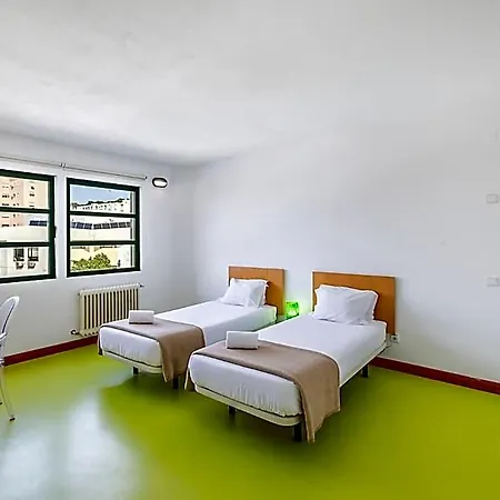 Hi - De Juventude Hostel *